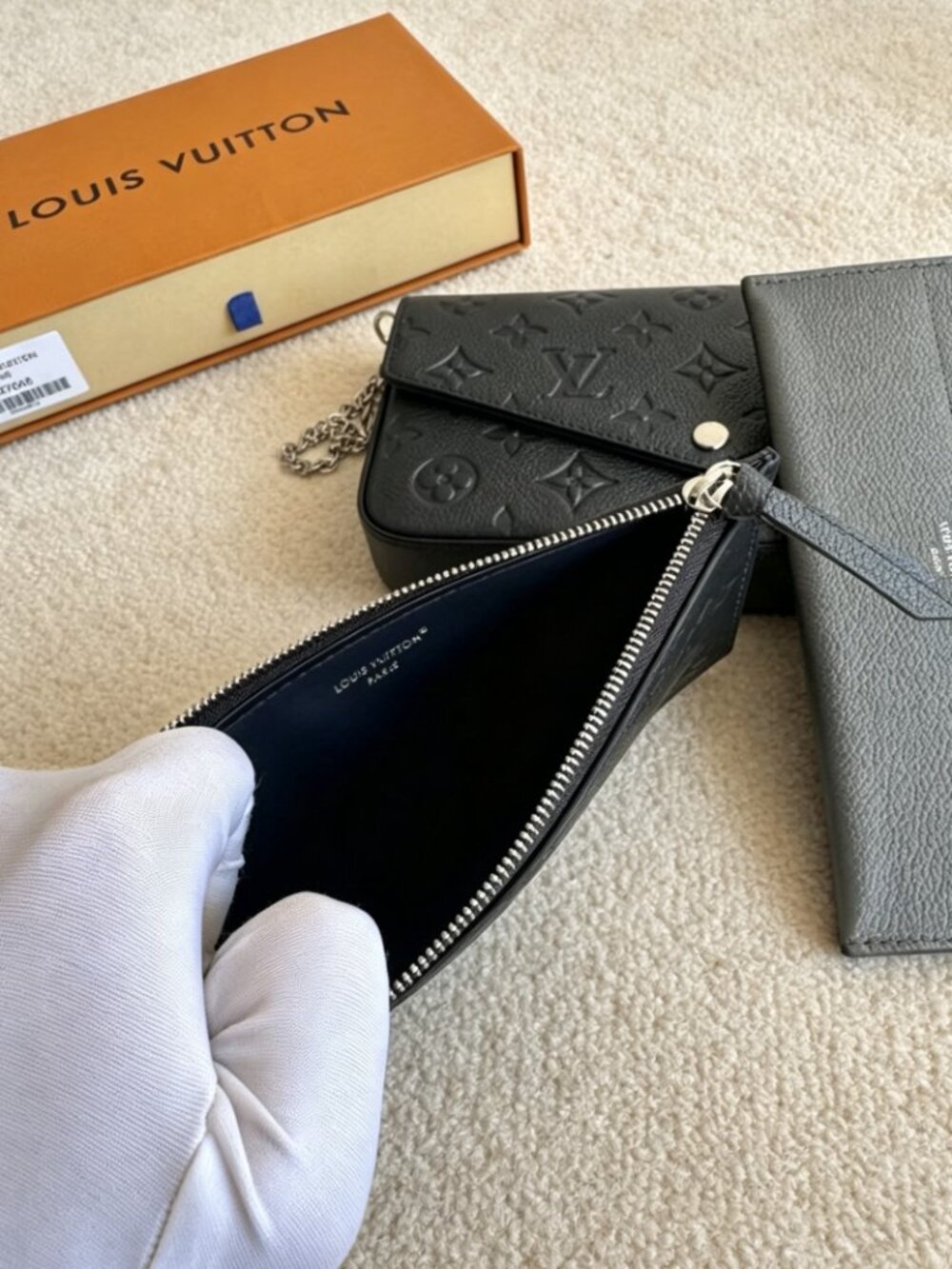 Louis Vuitton Pochette Félicie - Picture 5 of 5